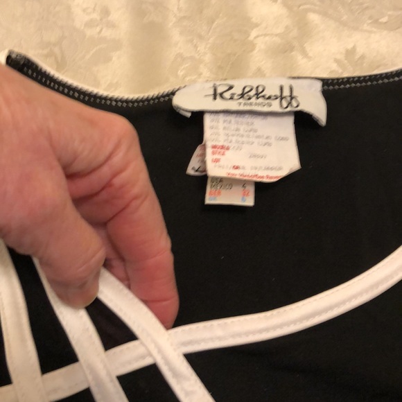 JOSEPH RIBKOFF B/W SIZE 4 TOP LONG SHEER SLEEVE ASYMMETRICAL NECKLINE - #027 - Picture 5 of 11